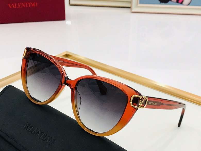 Picture of Valentino Sunglasses _SKUfw49842938fw